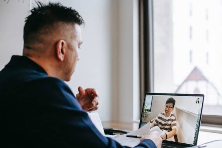 Guys Using Webinar Software With Breakout Rooms